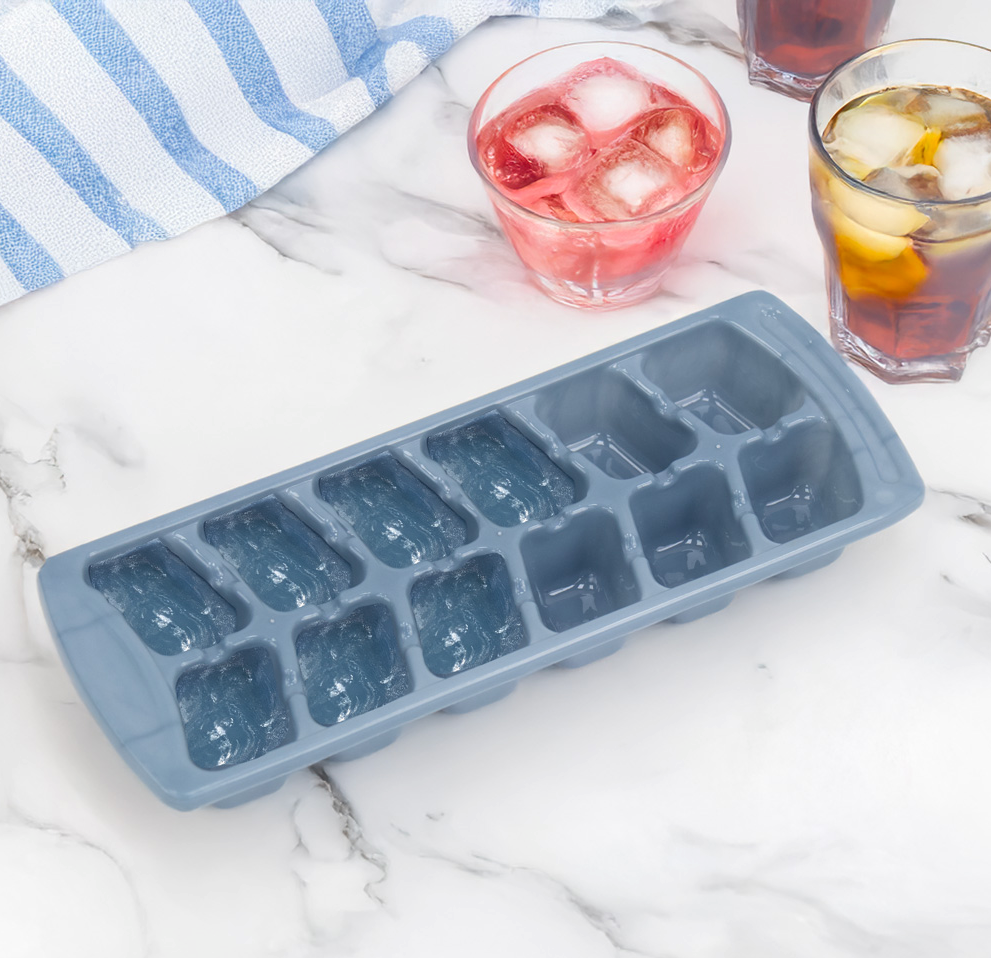 Ice Cube Tray (2pcs, 12 Cubes Each)