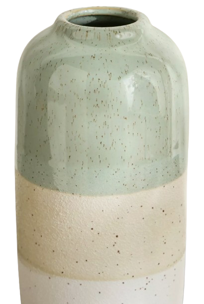 Ceramic Decorative Vase – Pastel Green Finish (23 cm)