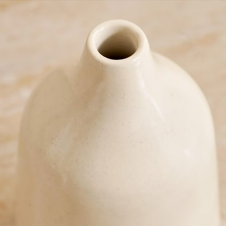 White Ceramic Vase – Narrow Neck